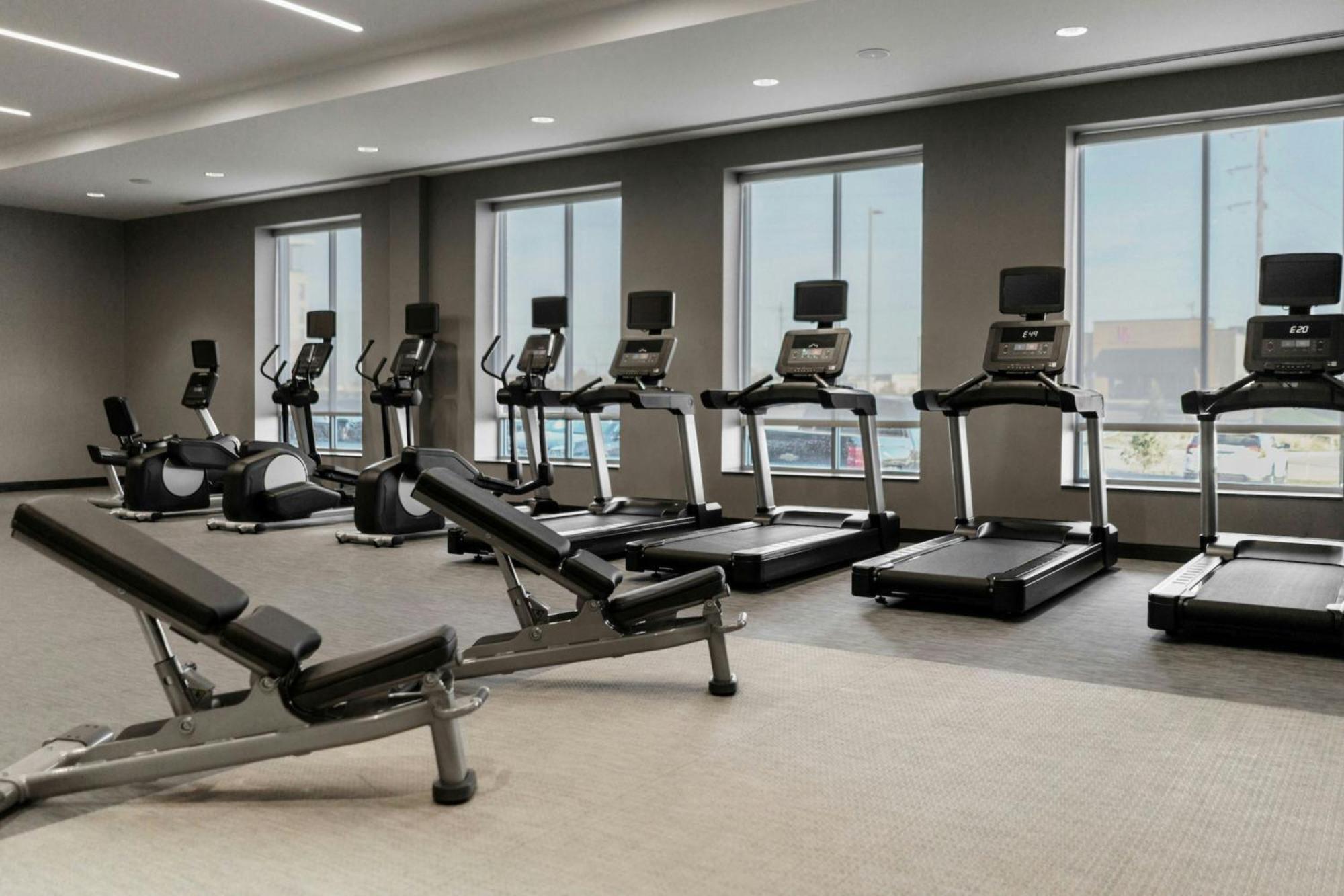 Courtyard By Marriott Indianapolis Фишерс Экстерьер фото